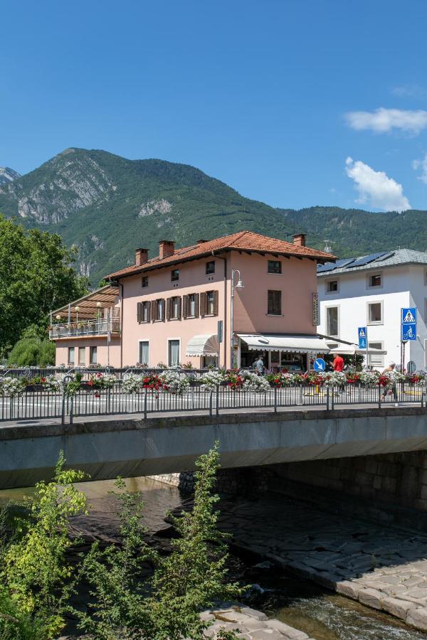Appartamento Al Ponte Adiacente Al Parco, Vicino All'Ospedale E Centro Trento Luaran gambar